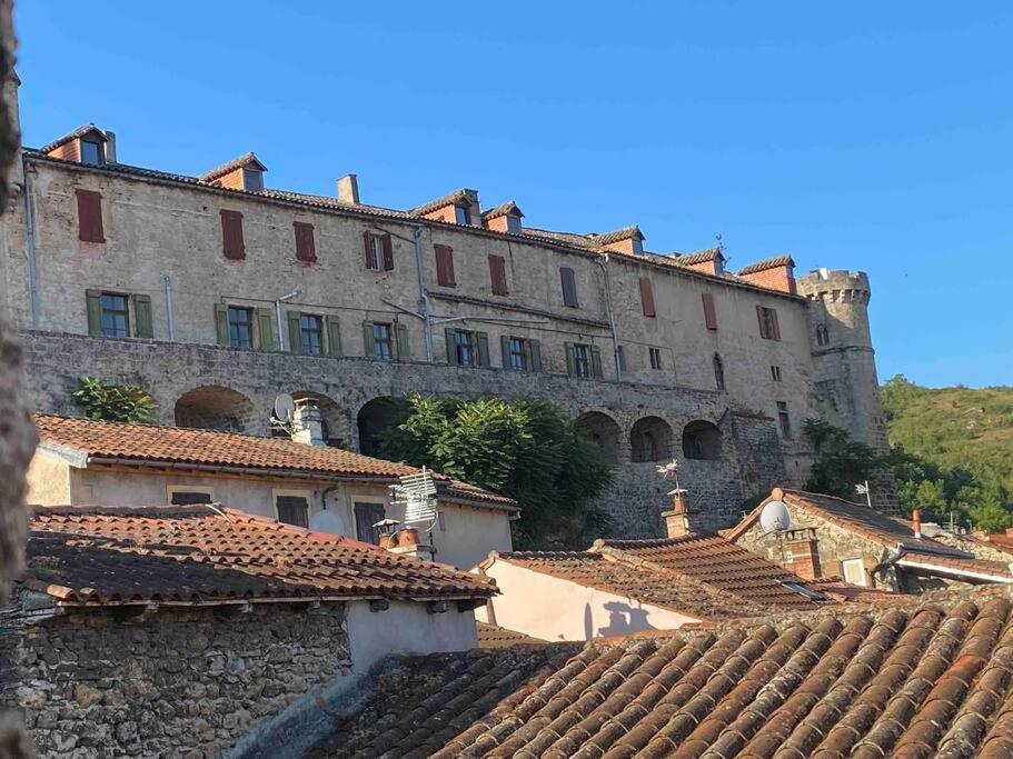 La Maison D Evahlia Creissels Luaran gambar