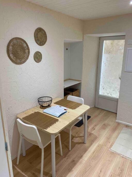 La Maison D Evahlia Creissels Luaran gambar