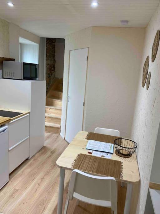 La Maison D Evahlia Creissels Luaran gambar