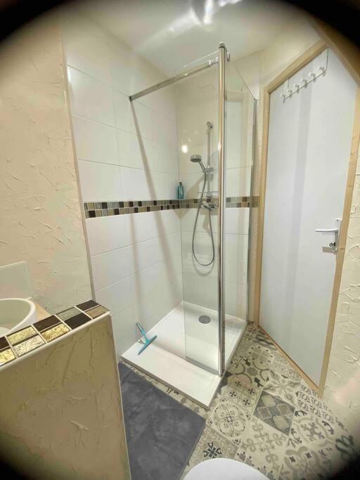 La Maison D Evahlia Creissels Luaran gambar